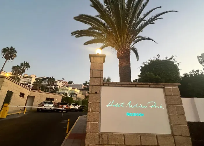 Jane Malibu Park Адехе